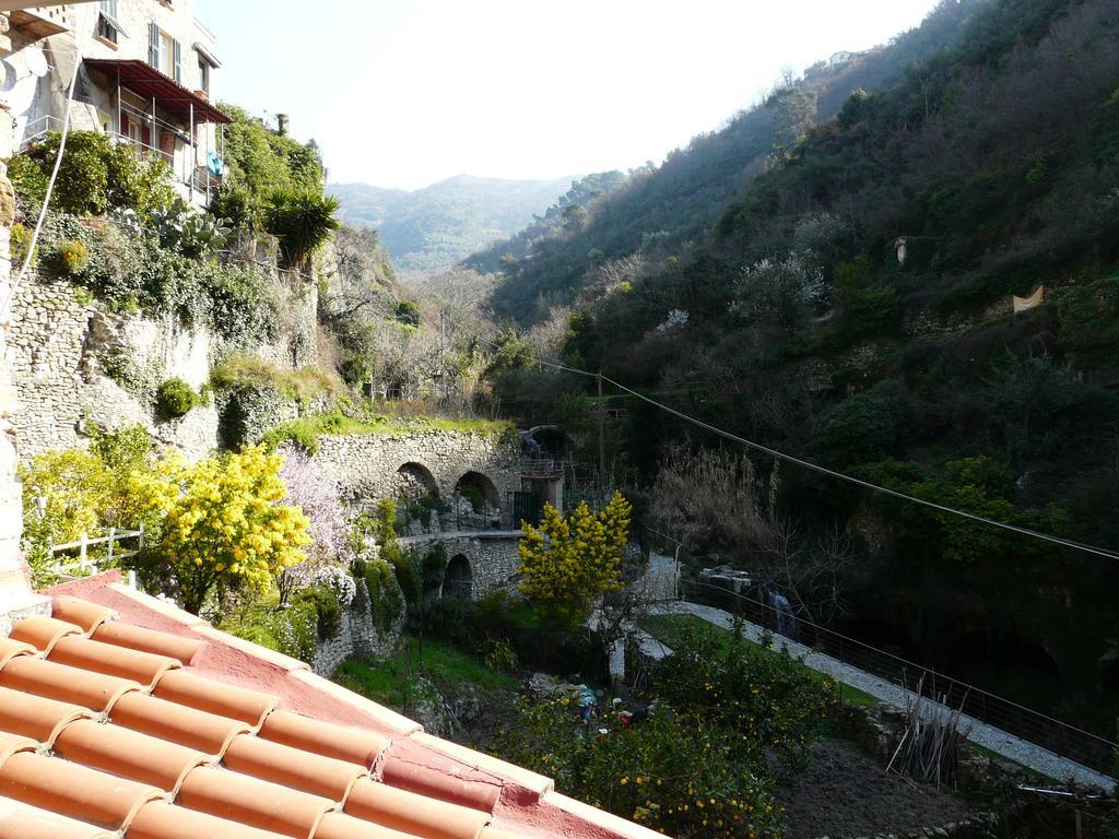 Il Ruscello Διαμέρισμα Dolceacqua Δωμάτιο φωτογραφία